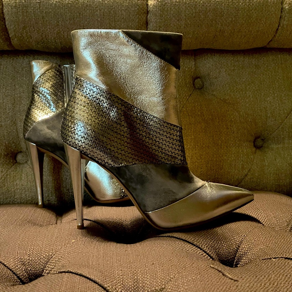 Gianvito Rossi Silver Metallic Boots - Brand new